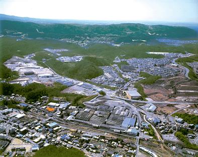 製造の拠点である、本部工場です。